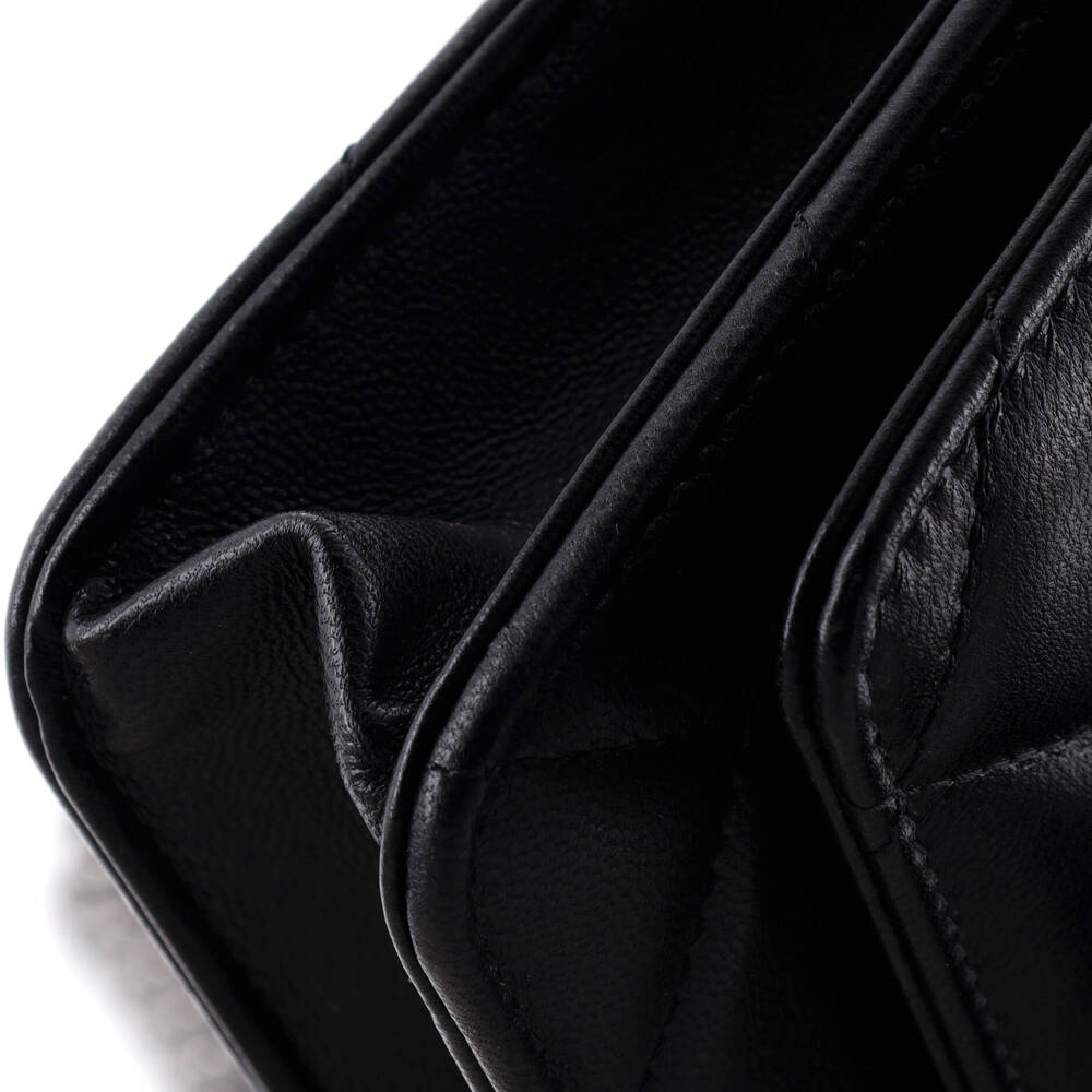 Chanel 19 Wallet On Chain Quilted #258275C35B - Picture 7 of 8